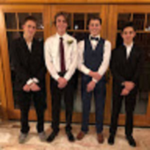 Meet your Posher, Ethan